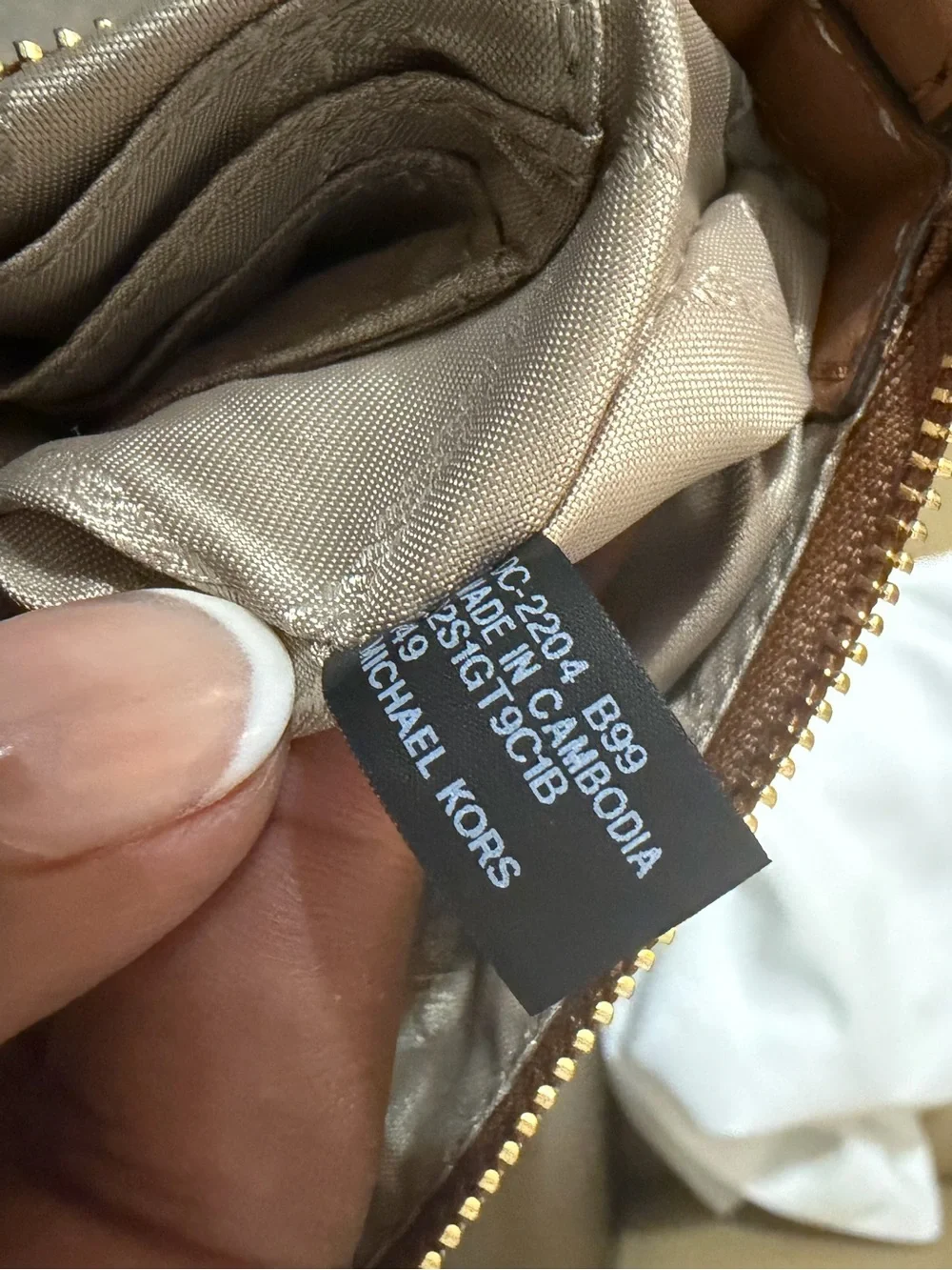 New Michael Kors Cream & Tan Crossbody